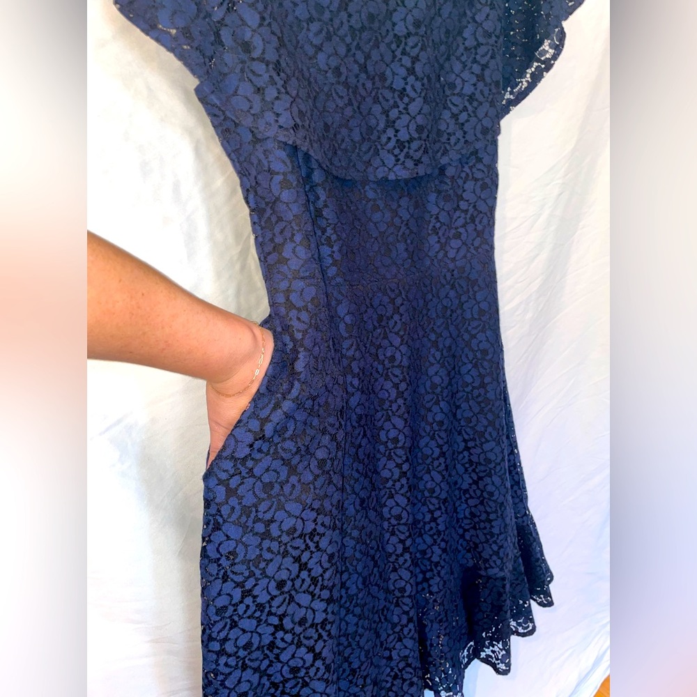 Banana Republic Blue Lace Dress with pockets! Size 10